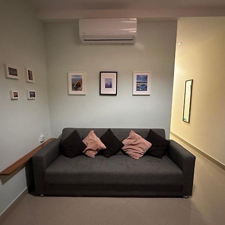 Ewa Apt - 3-Bedrooms Apt Near Sliema - St Julians Seafront Gzira Exterior photo