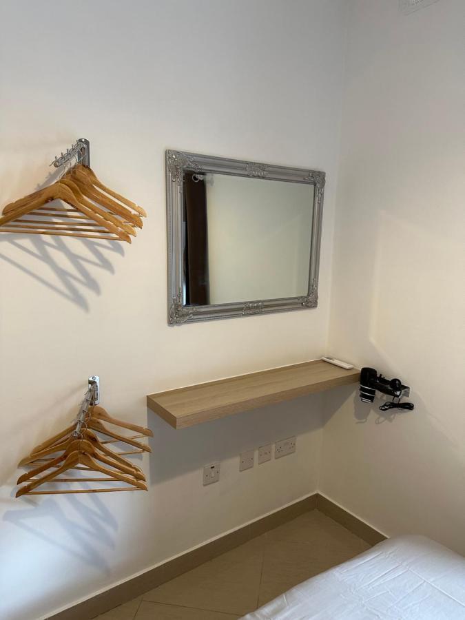 Ewa Apt - 3-Bedrooms Apt Near Sliema - St Julians Seafront Gzira Exterior photo